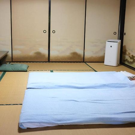 Fukutsu Guesthouse Kojiya 暮らしをつくる宿 旧糀屋 المظهر الخارجي الصورة